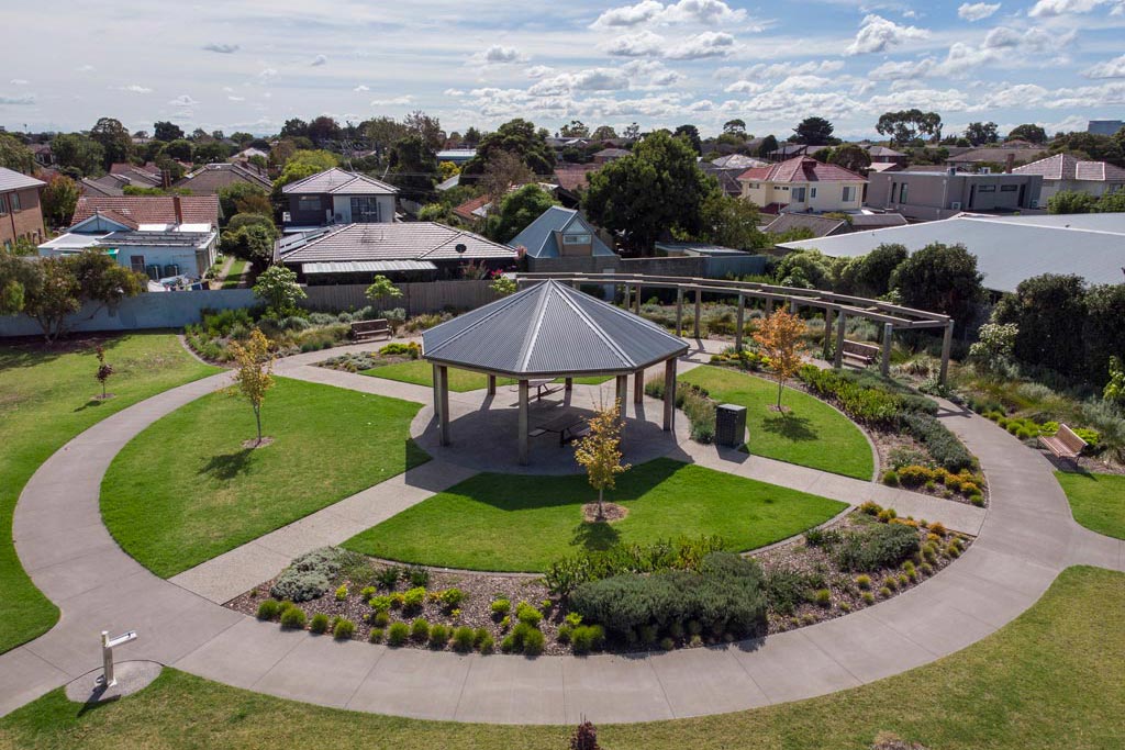 Rosanna Street Reserve Sensory Garden